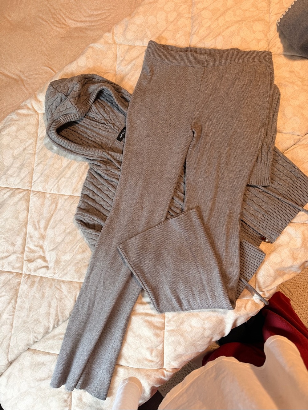Forever 21 Gray Knit Hoodie Sweater and Pants Set